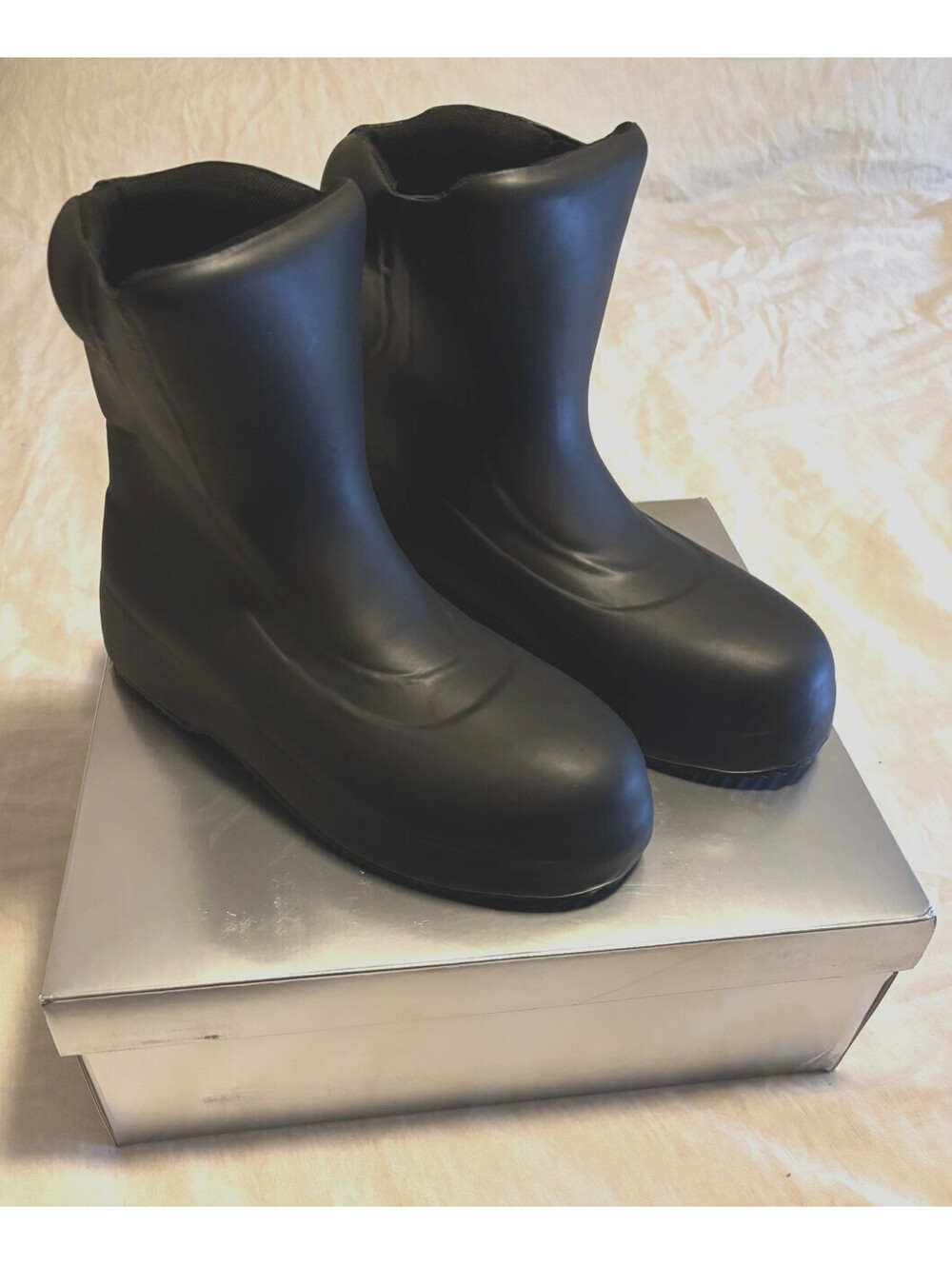 DS YZY SL-03 Size 12 Boots Black High US Rubber Boot YEEZY Bully SZN 10 – w/ Box
